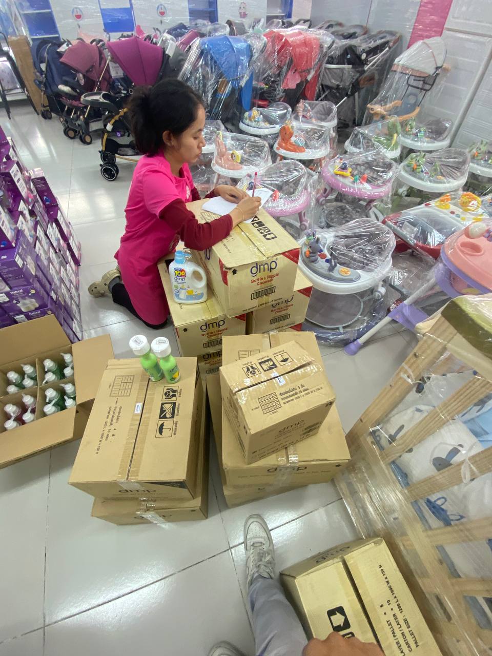 HoReCa FMCG Product Distribution 24